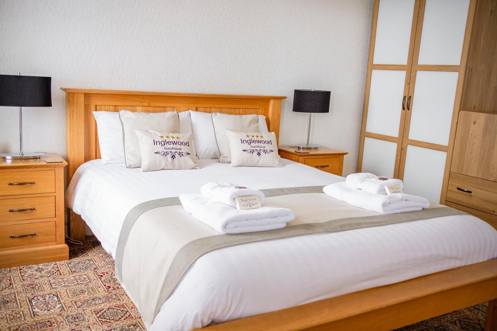 Hotel Inglewood - Opul Express Douglas Zimmer foto