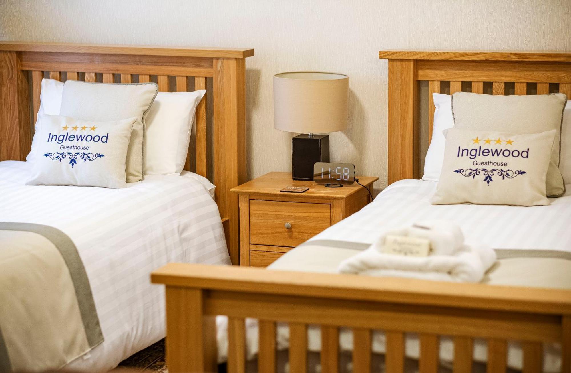Hotel Inglewood - Opul Express Douglas Zimmer foto
